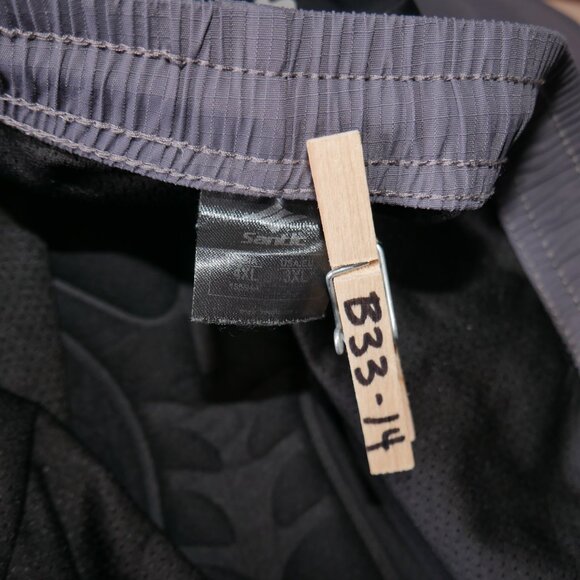 Santic Men's 3D Padded Cycling 2 in 1 Cargo Shorts Size XL MTB Riding Bicycle - Picture 8 of 10